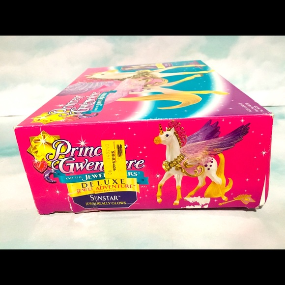 PRINCESS GWENEVERE & THE JEWEL RIDERS UNICORN -BOX - Picture 7 of 16